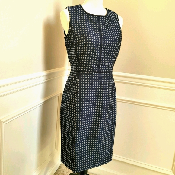 🆕️ J. Crew Paneled Sheath Dress Navy Blue Foulard Size 4 - Picture 3 of 7